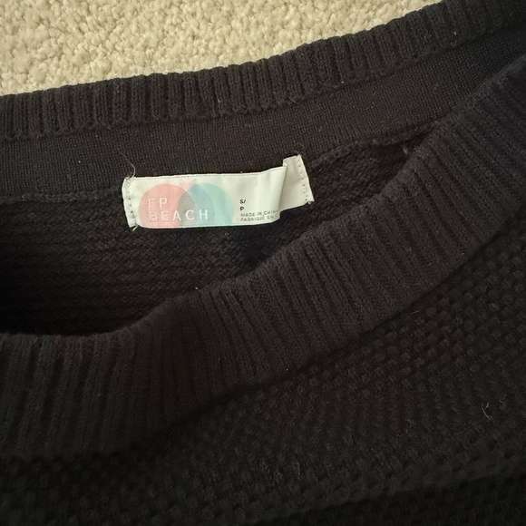 Hailee Sweater Skirt in Black - Picture 2 of 4